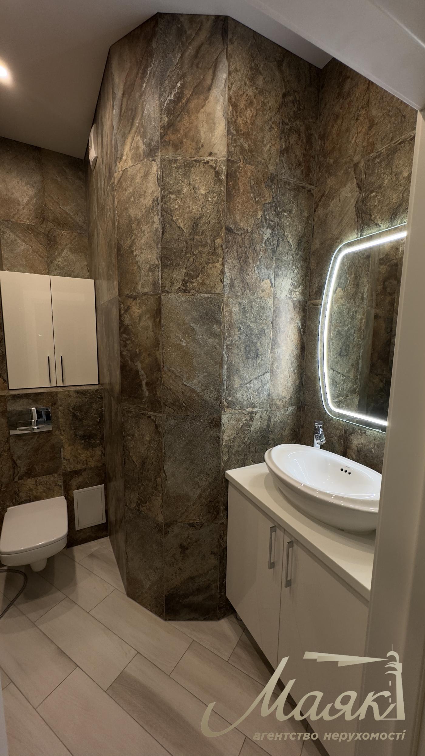 Оренда 2-кімнатної квартири в ЖК Бульвар Фонтанів, 88м², Печерськ, Київ