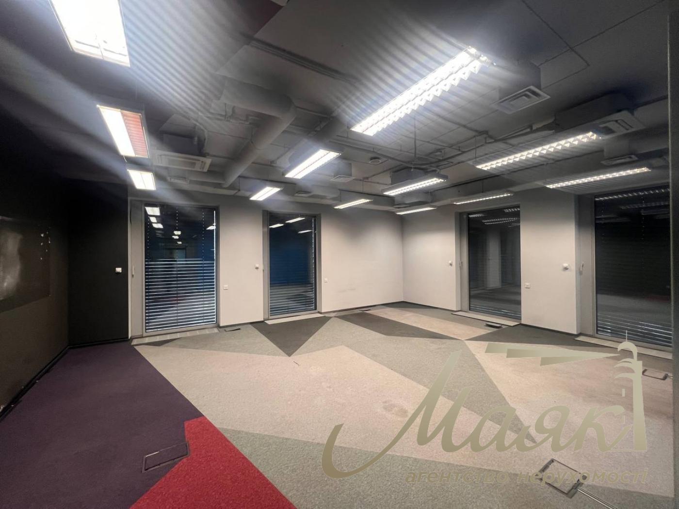 Office for rent 490m2 in BC Merx,15 Leipzigskaya St., Pechersk