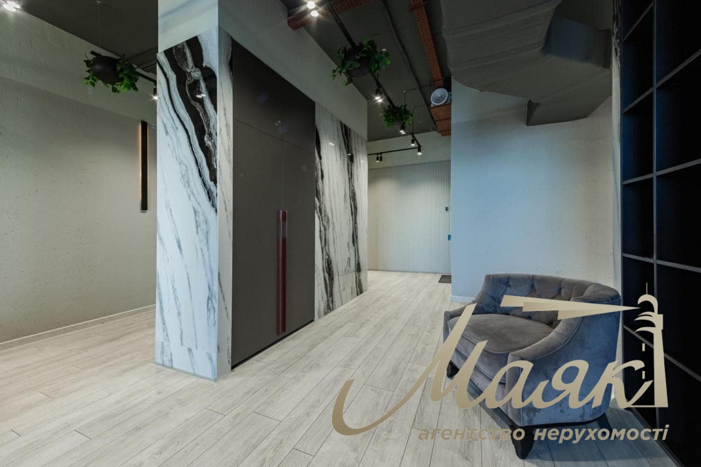 Оренда офісу площею 260 м² у ЖК «Покровський Посад», Шевченківський район