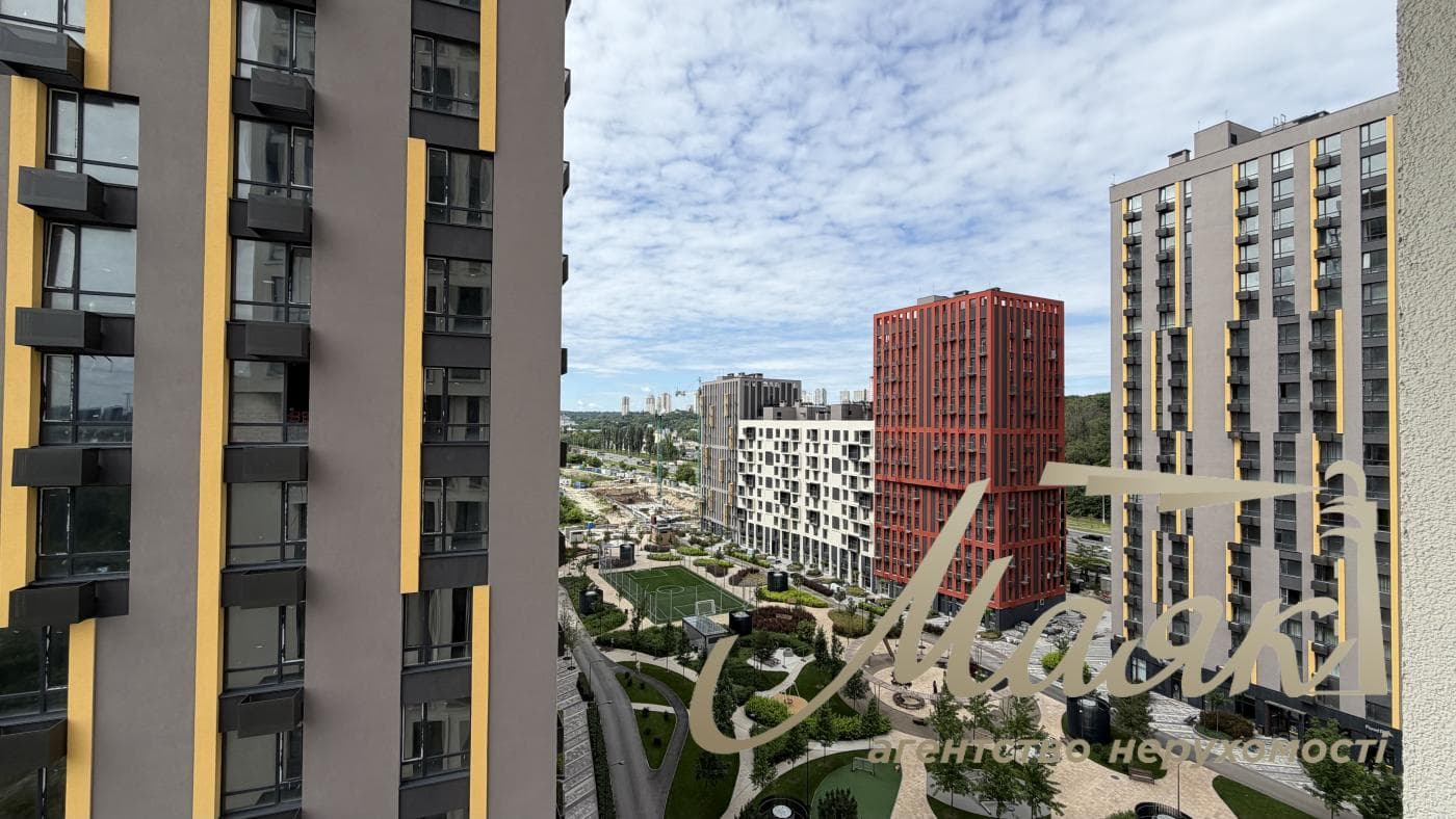 Продаж квартири з видом площею 35,4 м² у ЖК «Світло Парк», будинок зданий, вид на двір, станція метро «Видубичі», Голосіївський район