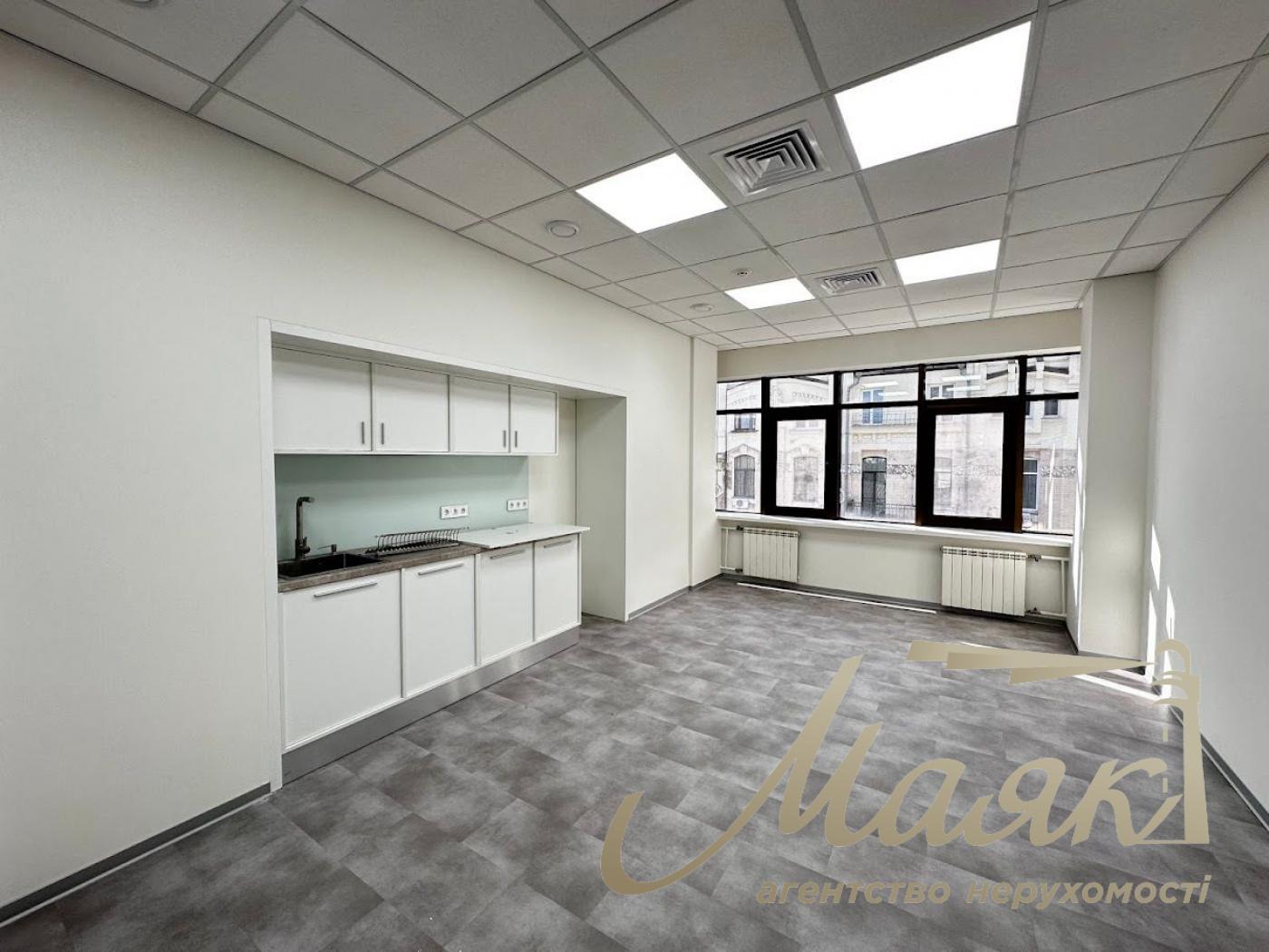 Продажа офиса 400 м², Киев