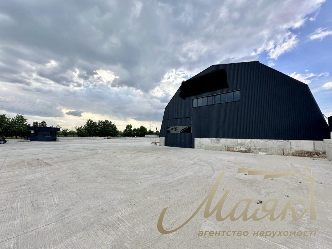 Sale of warehouse space, 1400 m2, Deputatskaya, Bucha