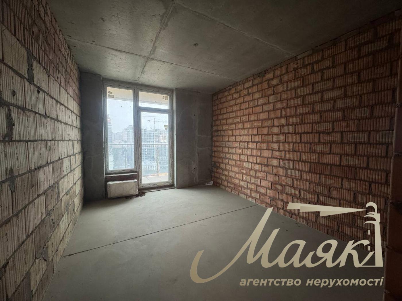 Продаж квартири 97м2, ЖК Володимирський