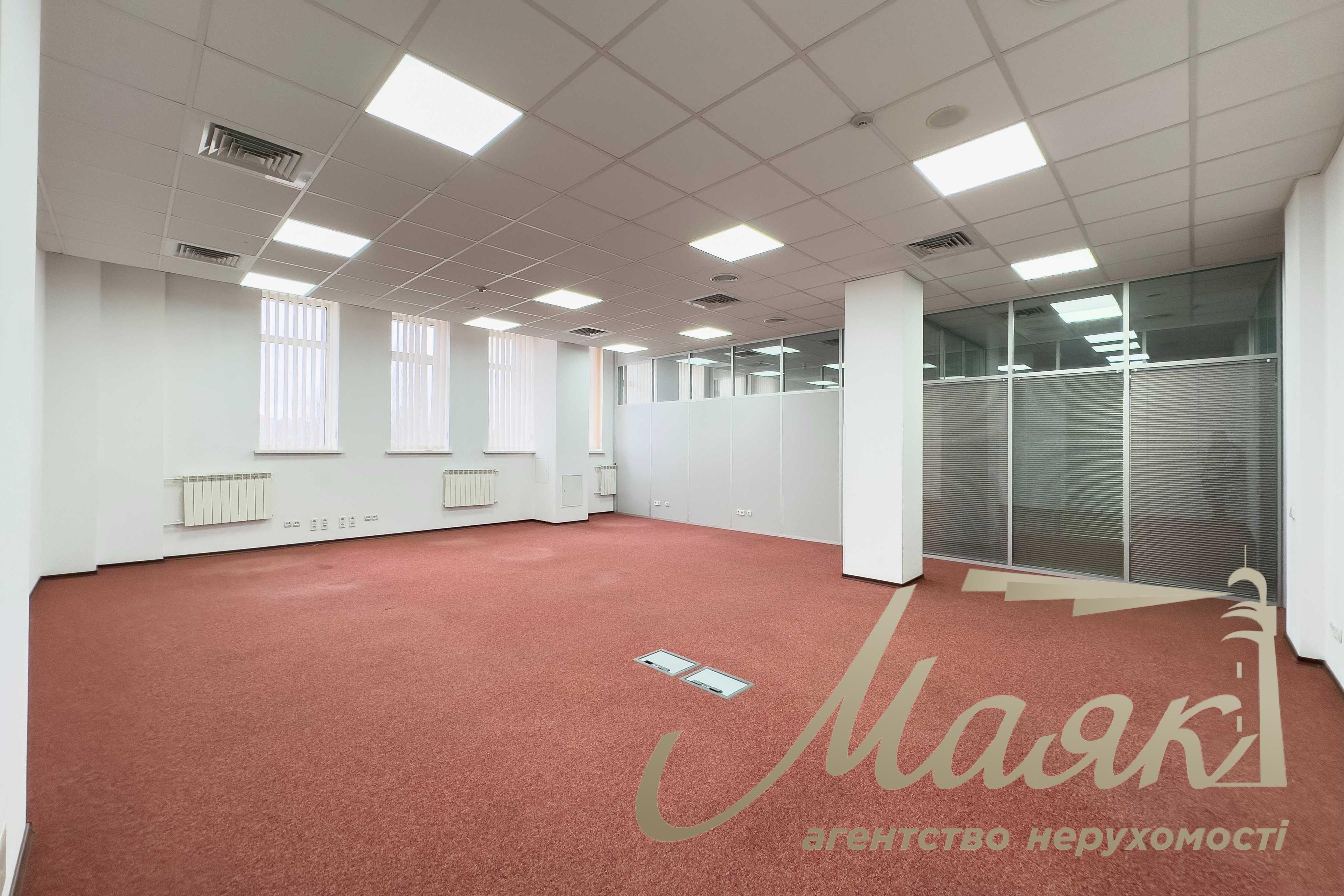 Office for rent in BC Satelit, Svyatoshyn, 1324 m2