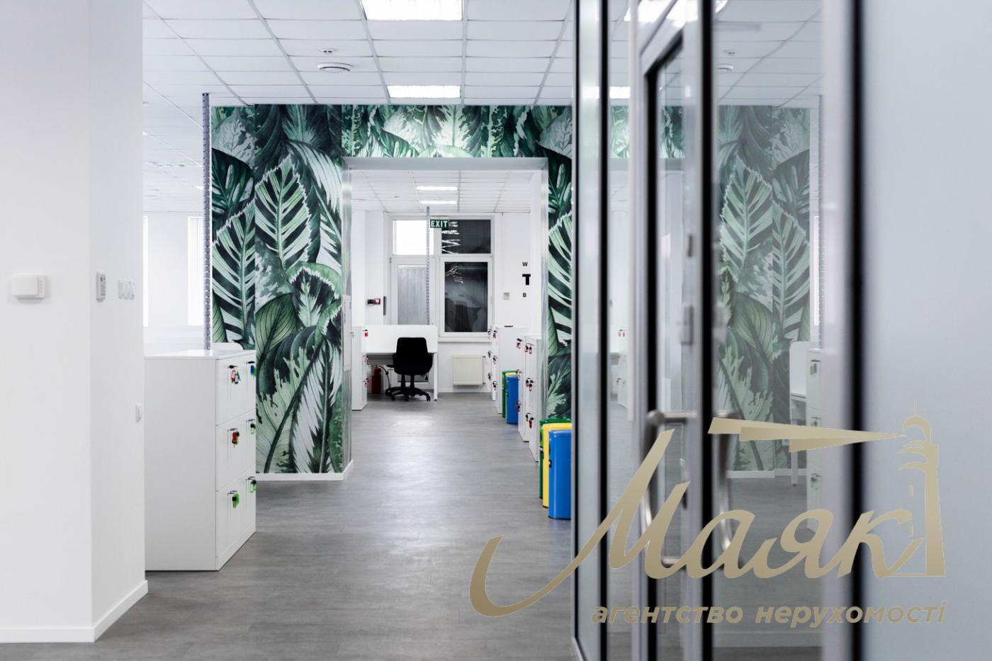 Office for rent 645m2 in BC Business city, 13 Pimonenka str.