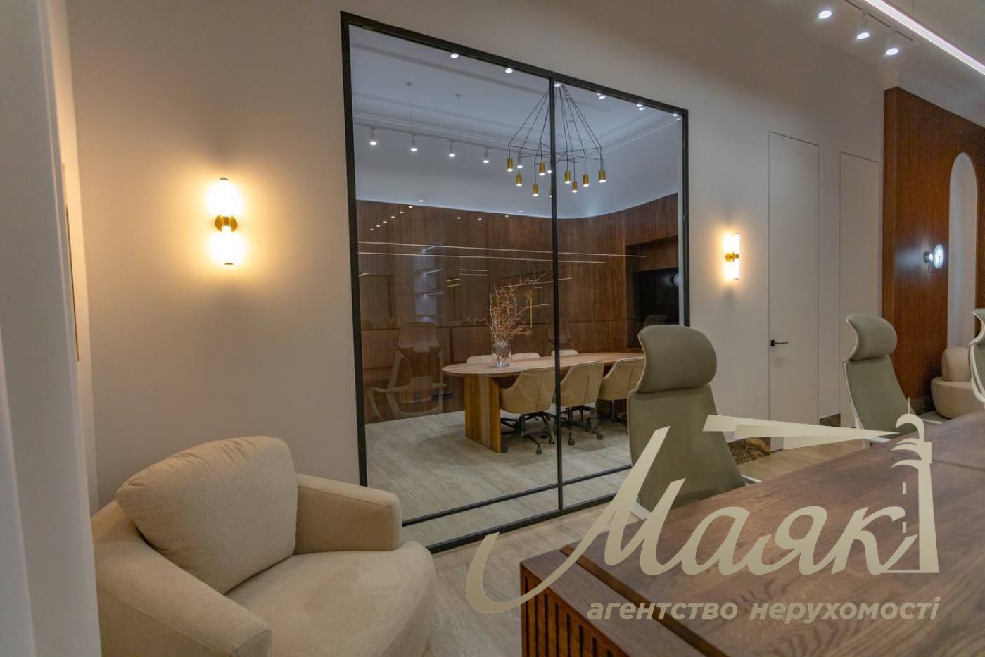 Продаж дизайнерського офісу (120м2) у Центрі вул. Саксаганського 58