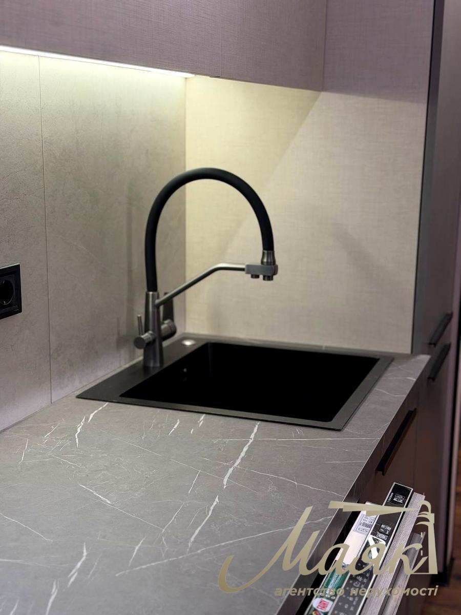 Продаж 1к. квартири в ЖК White Lines, Голосіївський просп. , 76