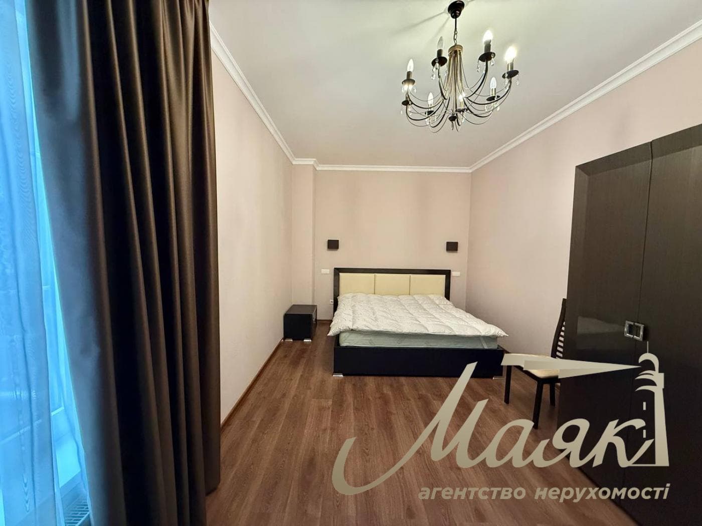 Продажа 2-комнатной квартиры с ремонтом, 88 м², в клубном доме Botanic House (Ботаник Хаус), Печерск, Болсуновская, 23