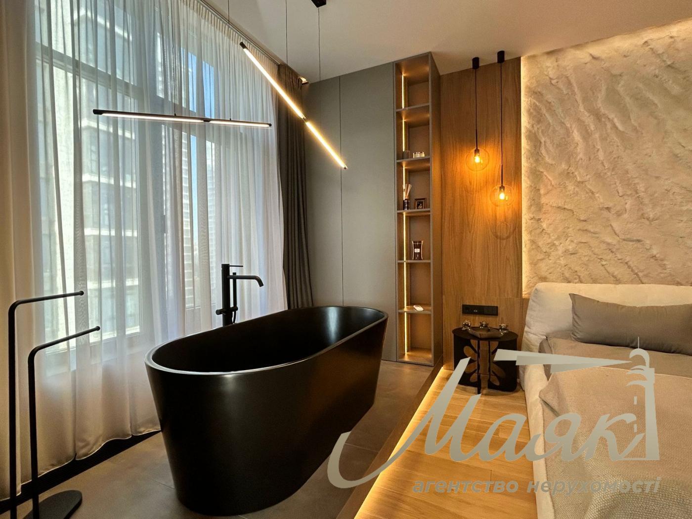 Sale of 2-room apartment residential complex Novopecherskie Lipki, Dragomirova st.