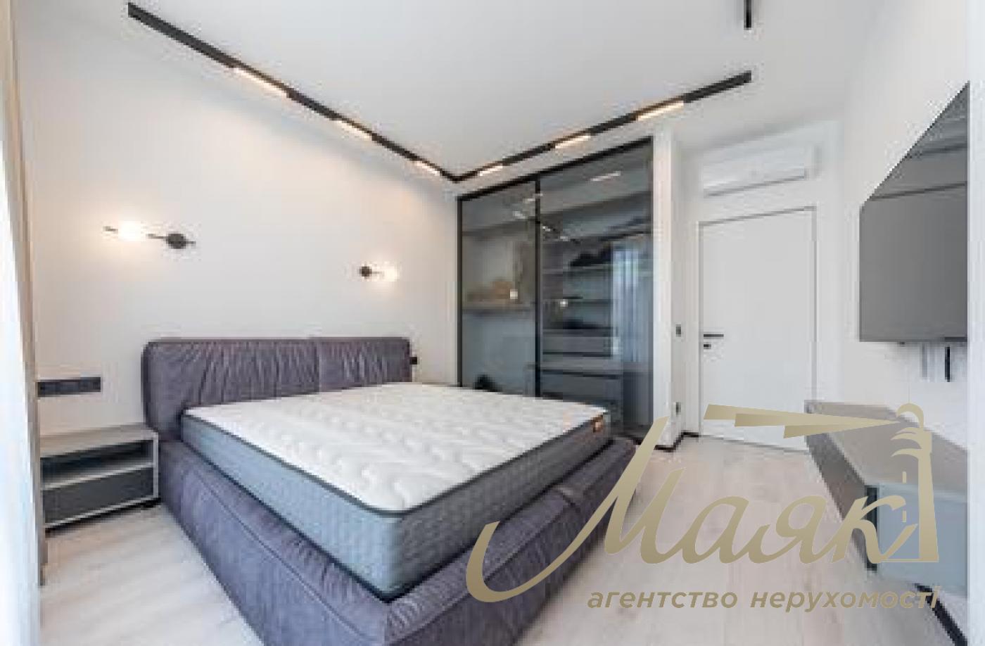 Продаж 3-кімнатної квартири ЖК Новопечерська вежа