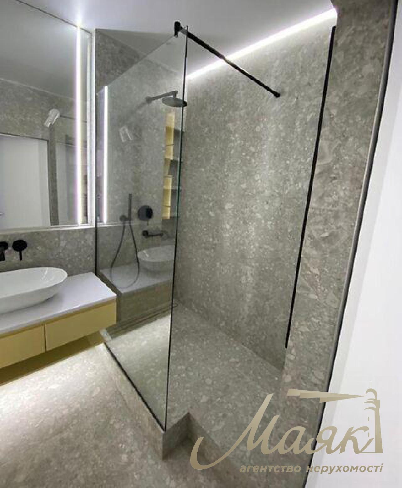 Продаж 2-кімнатної квартири Зарічна 4 ЖК Славутич