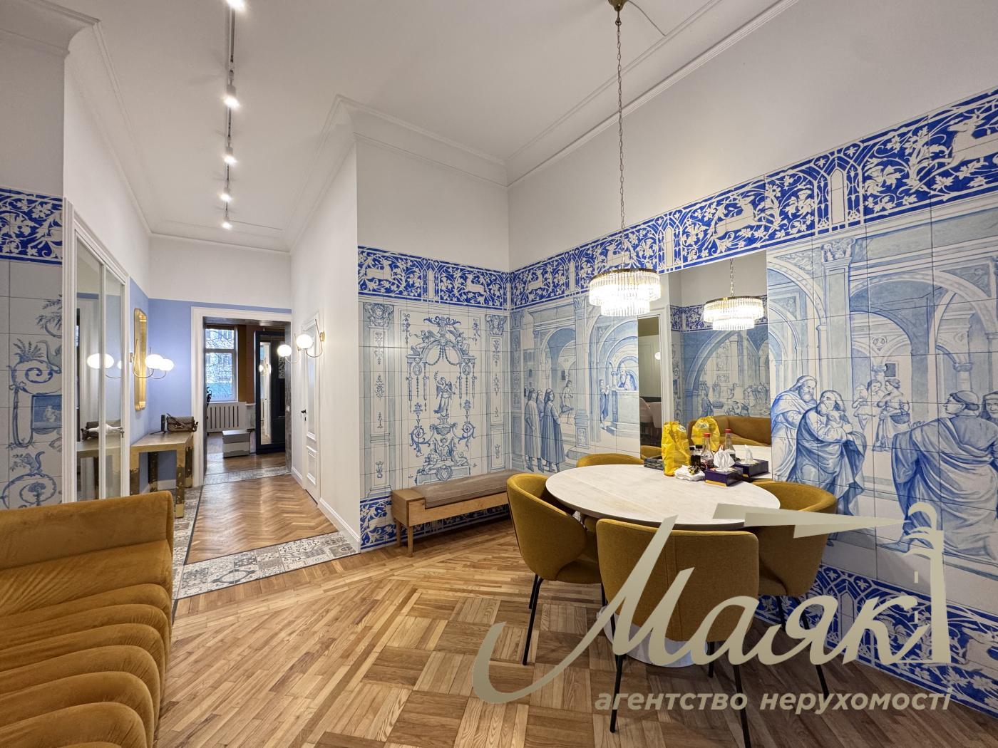 Аренда меблированного офиса 110 кв.м. на ул Владимирская 92