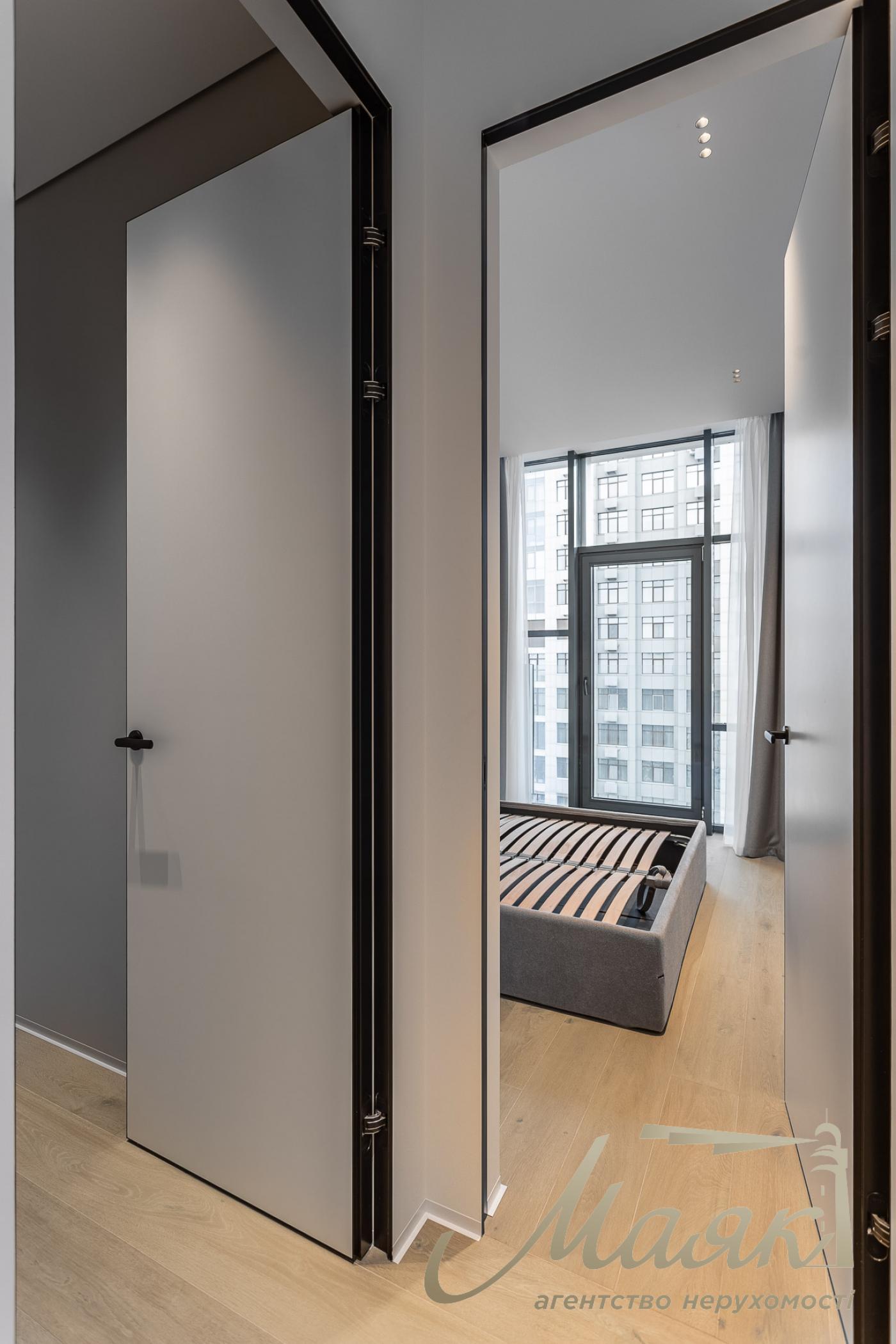 Оренда 4-кімнатної квартири ЖК Новопечерські Липки вул. Верхогляда (Верхогляда)