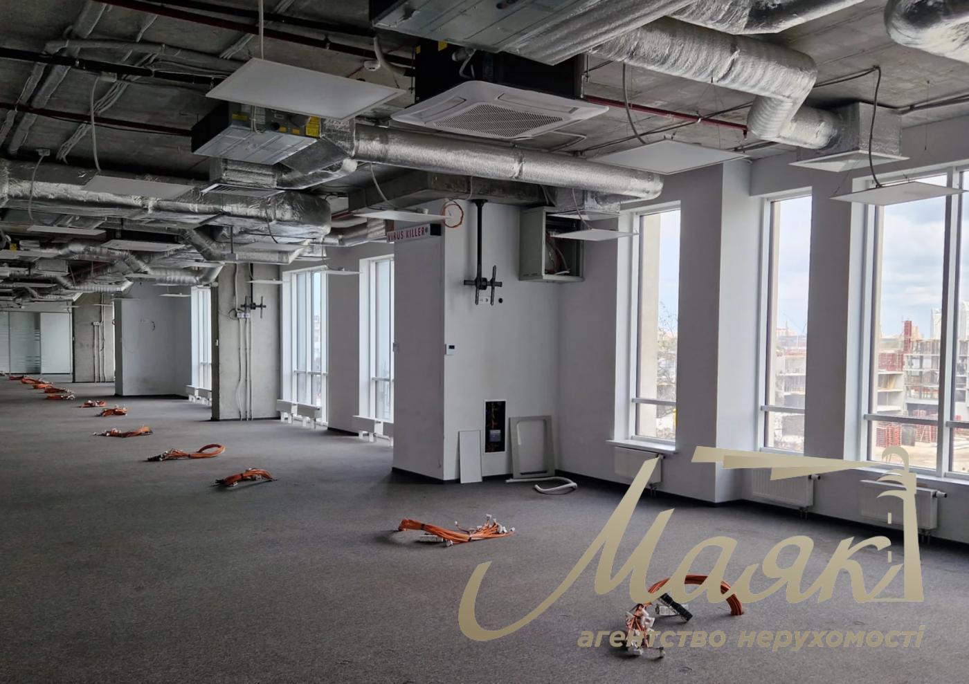 Office for rent with renovation 1294m2, BC Astarta, Podol