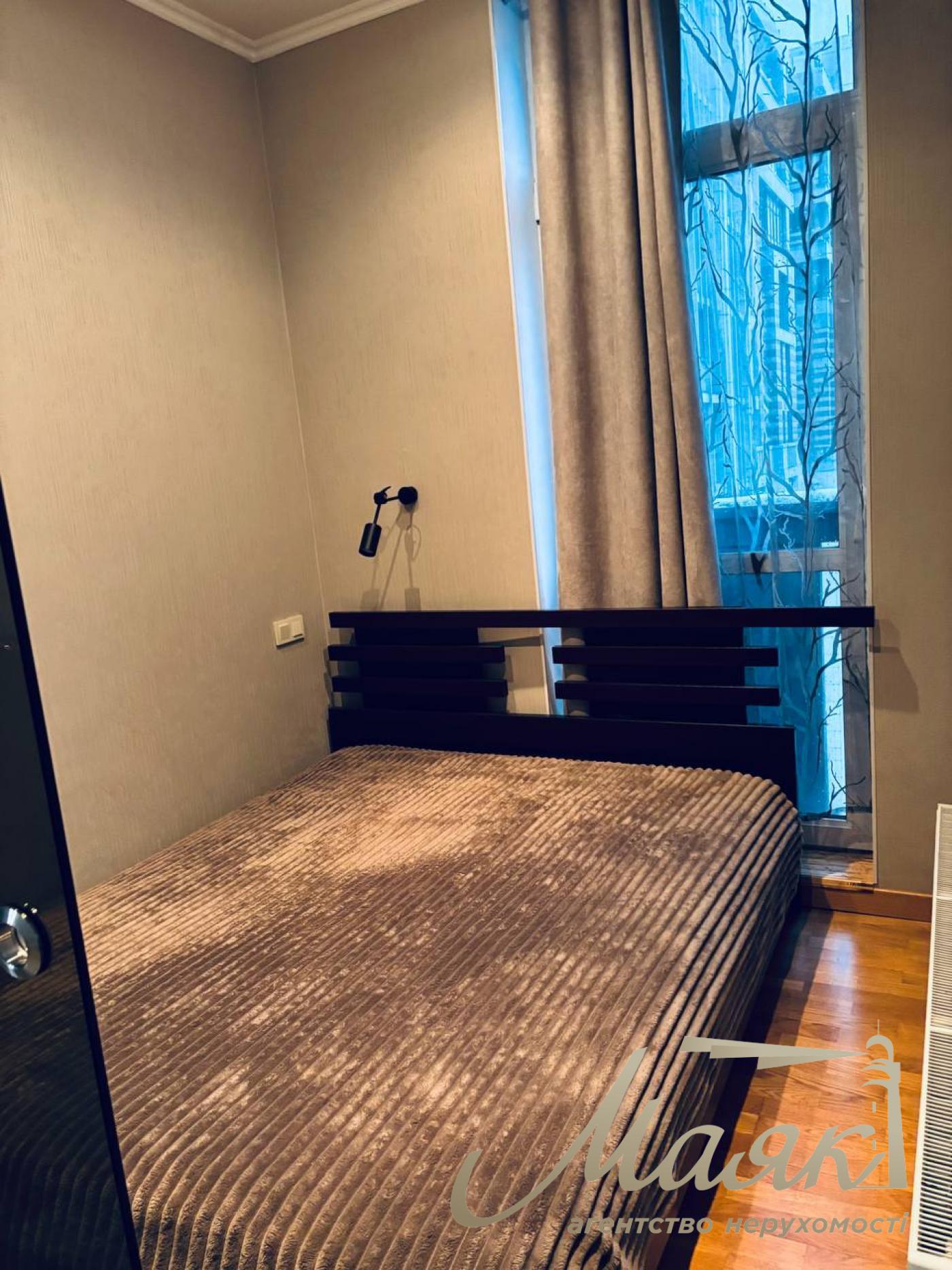 Аренда 1-комнатной квартиры 58м2 ЖК Новопечерские Липки улица Драгомирова 14