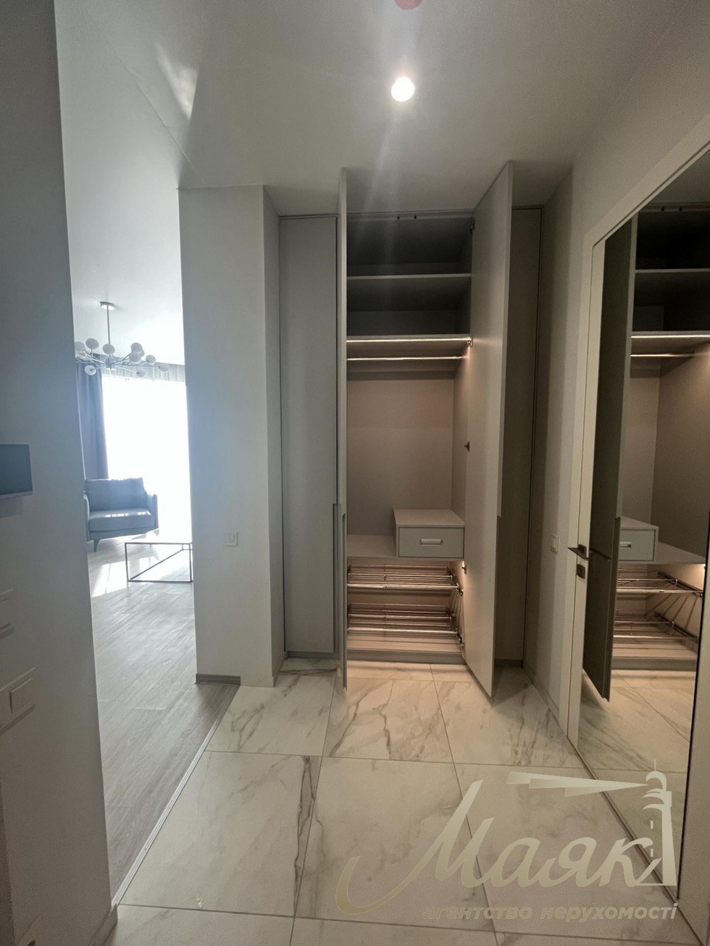 Rent apartment 3k Antonovich Atlantic Residence Center Goloseevsky