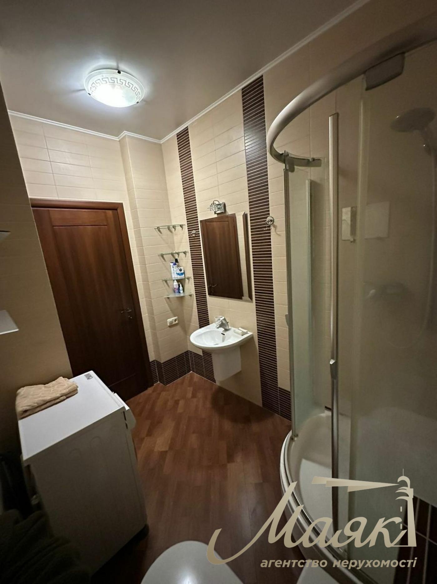 Продаж 4к квартири вул. Кловський Узвіз, Печерськ