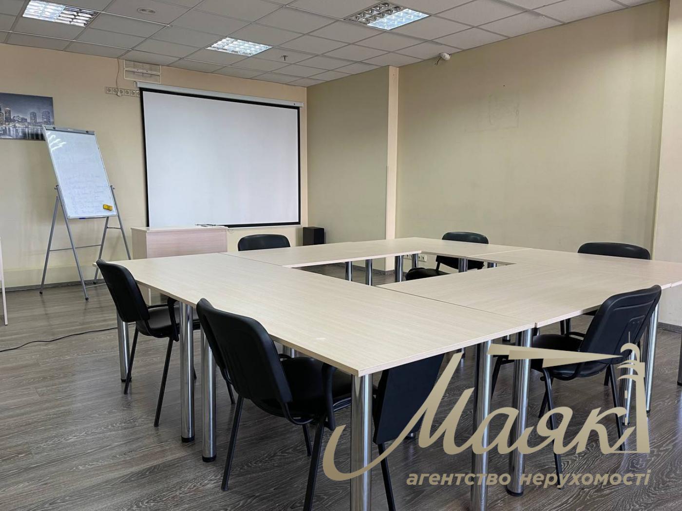 Аренда офисного помещения(115м2)свободного назначения, Осокорки