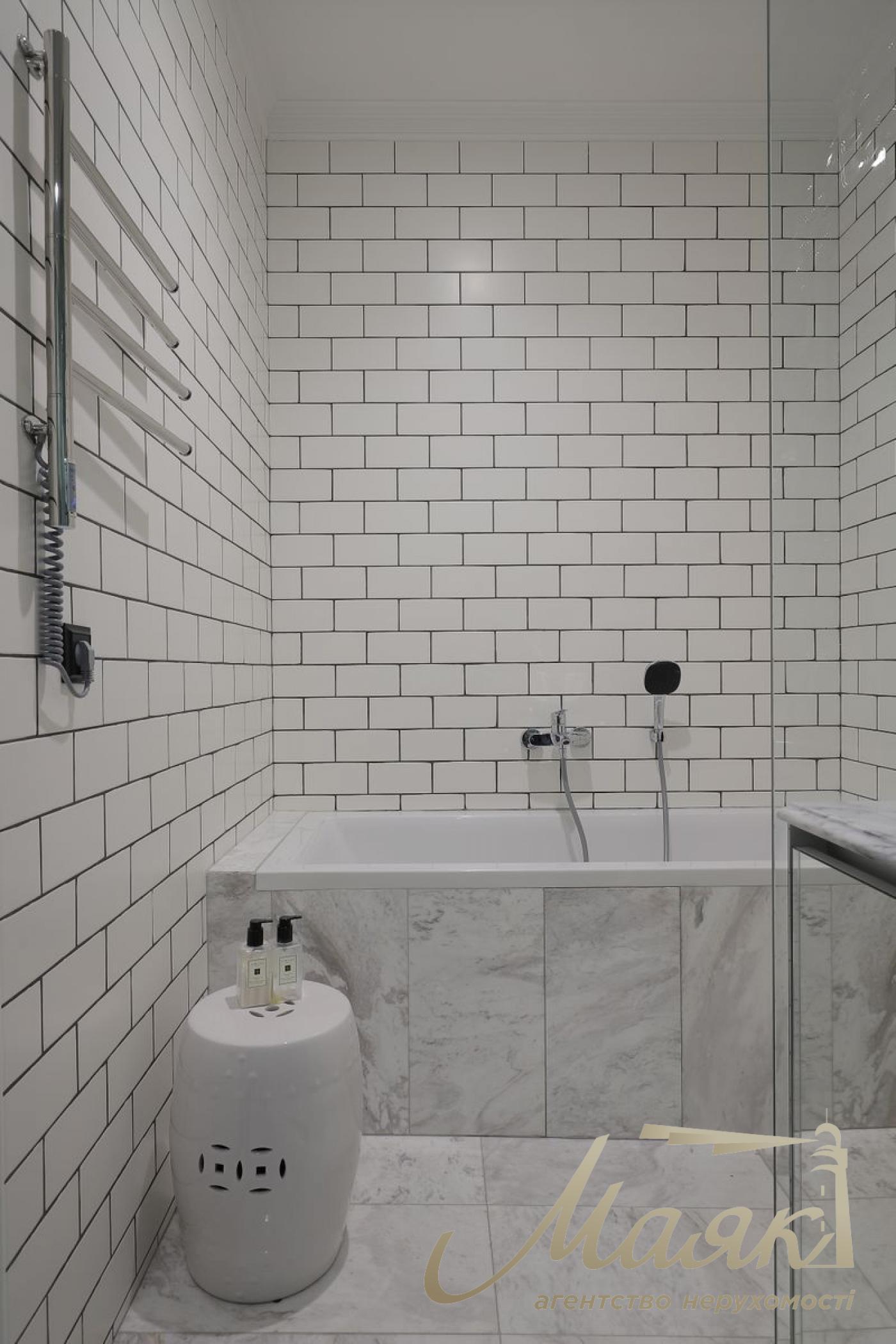 Продаж 3к квартири в ЖК Новопечерські Липки