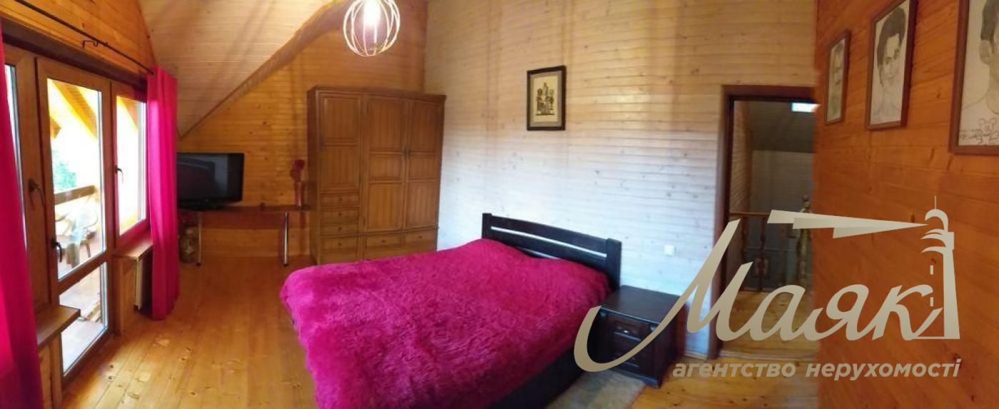 Sale of a 2-storey house 157m2 from a log, in the village of Kozin, Obukhov district, Kiev region