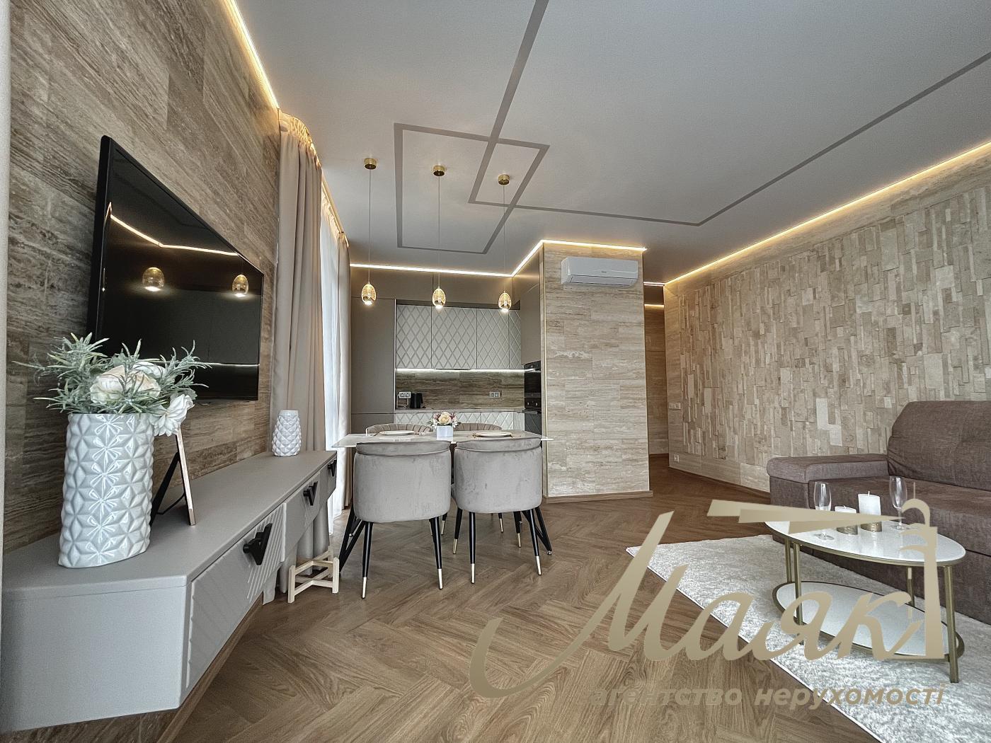 Аренда 3к квартира 86м2 Французский Квартал 2