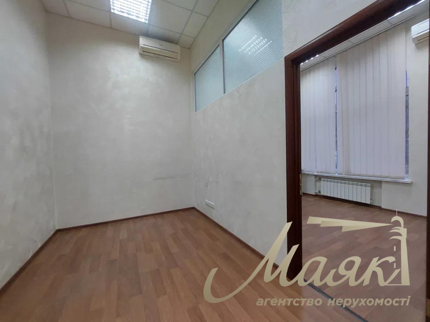 Commercial premises for rent 93 m2, Starokievska str., Shevchenko district district