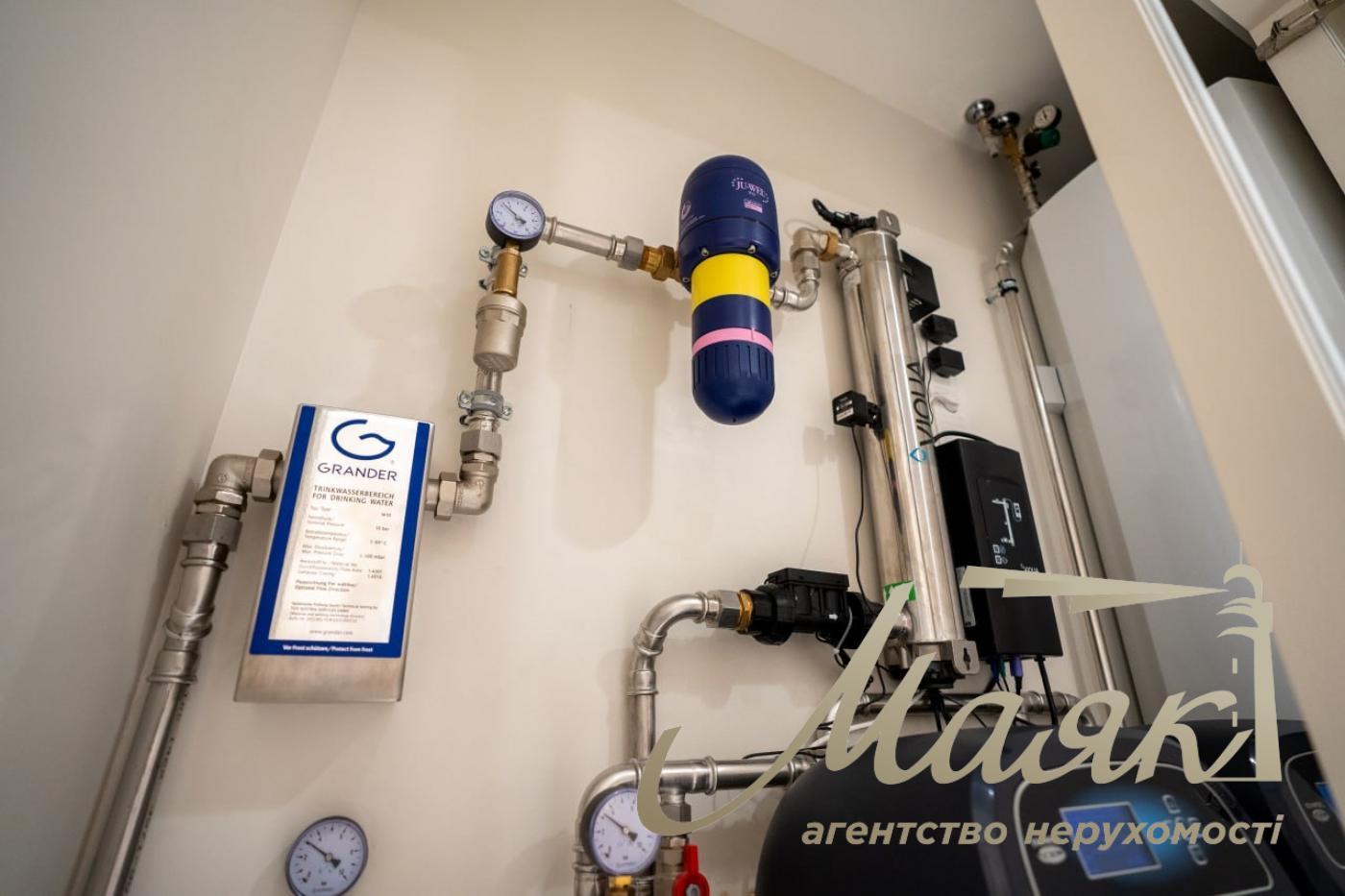 Rent 4 room apartment in LCD LCD Tetris Hall, Delovaya street, Pechersk, Kiev