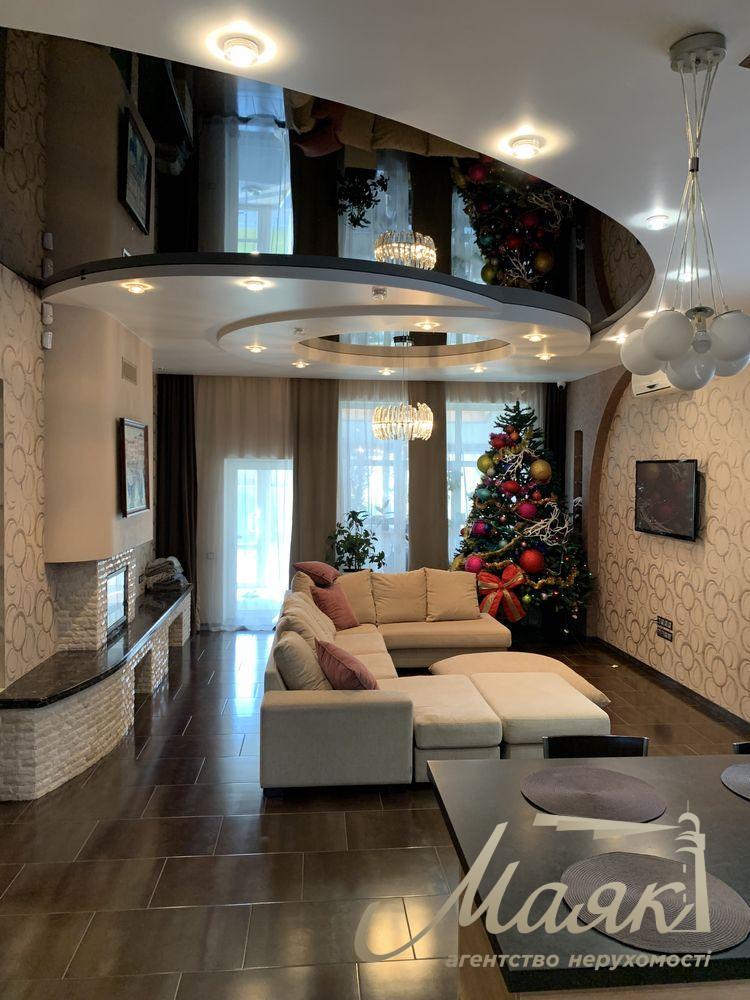 Rent a house 350m2 Osokorki, 1st East-far lane