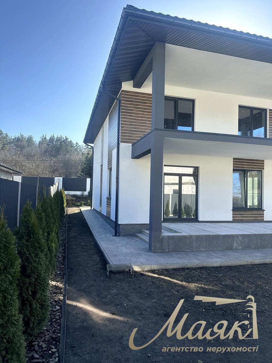 Продажа дома 200м2 в с. Ходосовка, Обуховское направление, Киевская область, ул. Набережная ул.