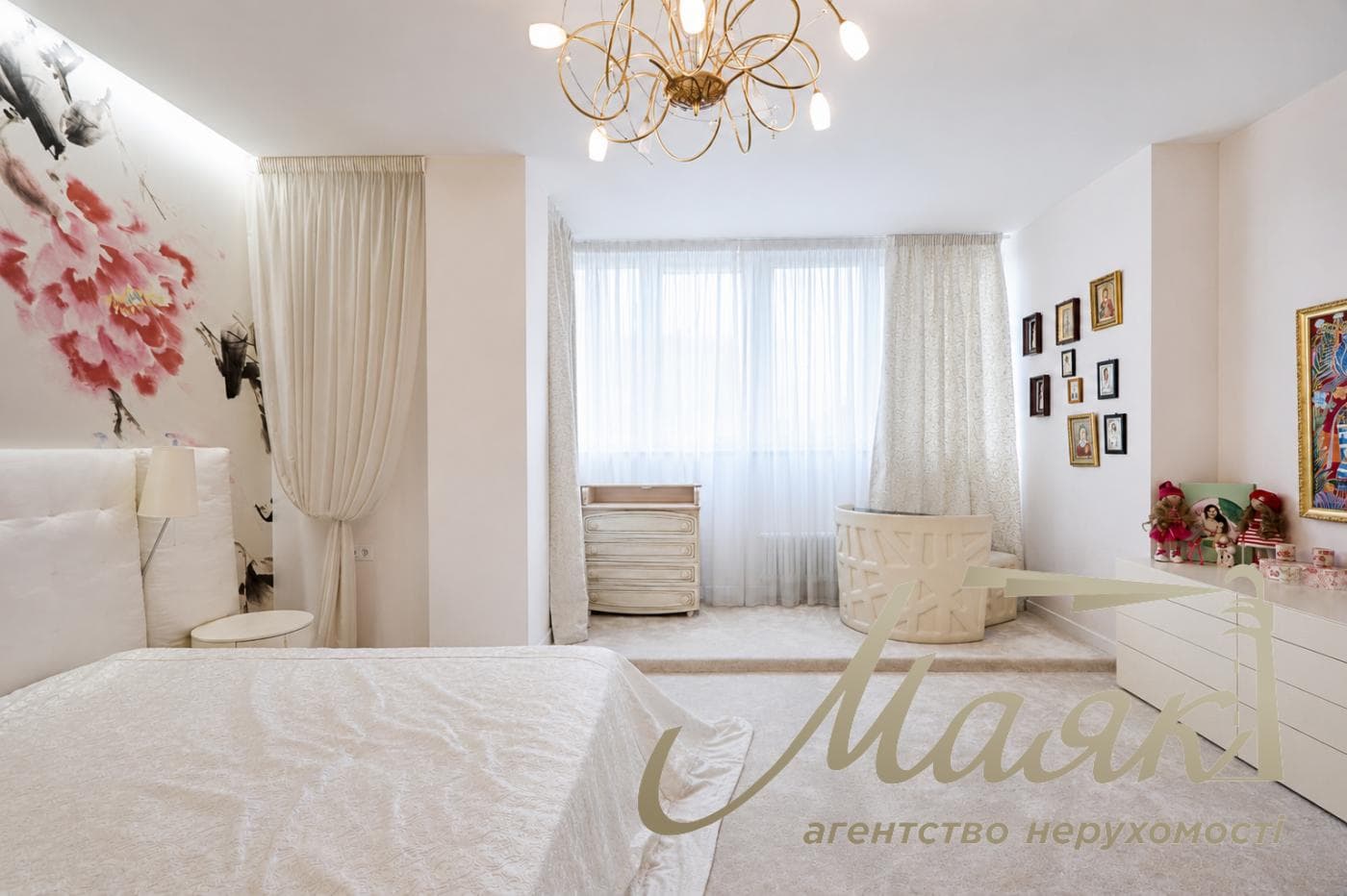 5-room family apartment for sale in the upscale Novopecherskie Lipki residential complex, Andriy Verkholyad/Dragomirov Street, Pechersk, Kyiv