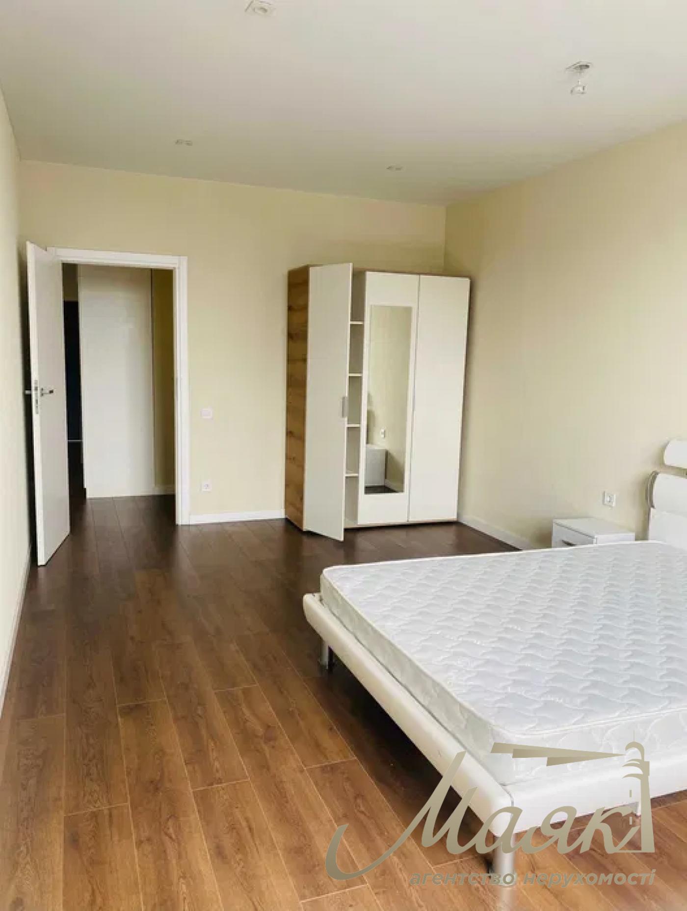 Sale of a 2-room apartment with a view, 70 m2 in the residential complex Novopecherska Vezha Pechersk Boychuka