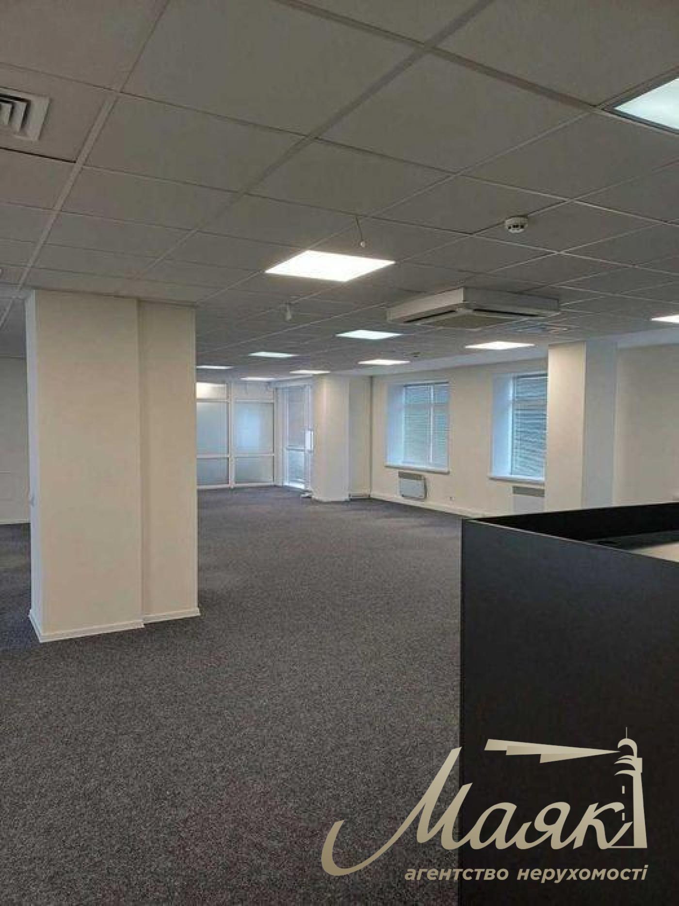 Оренда офісу 450 м.кв вул. Лєскова, Печерськ
