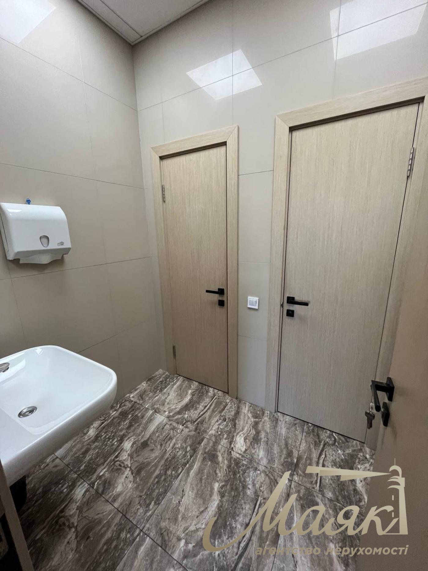 Furnished office for rent 244 sq.m. in BC IQ on Bolsunovskaya str.