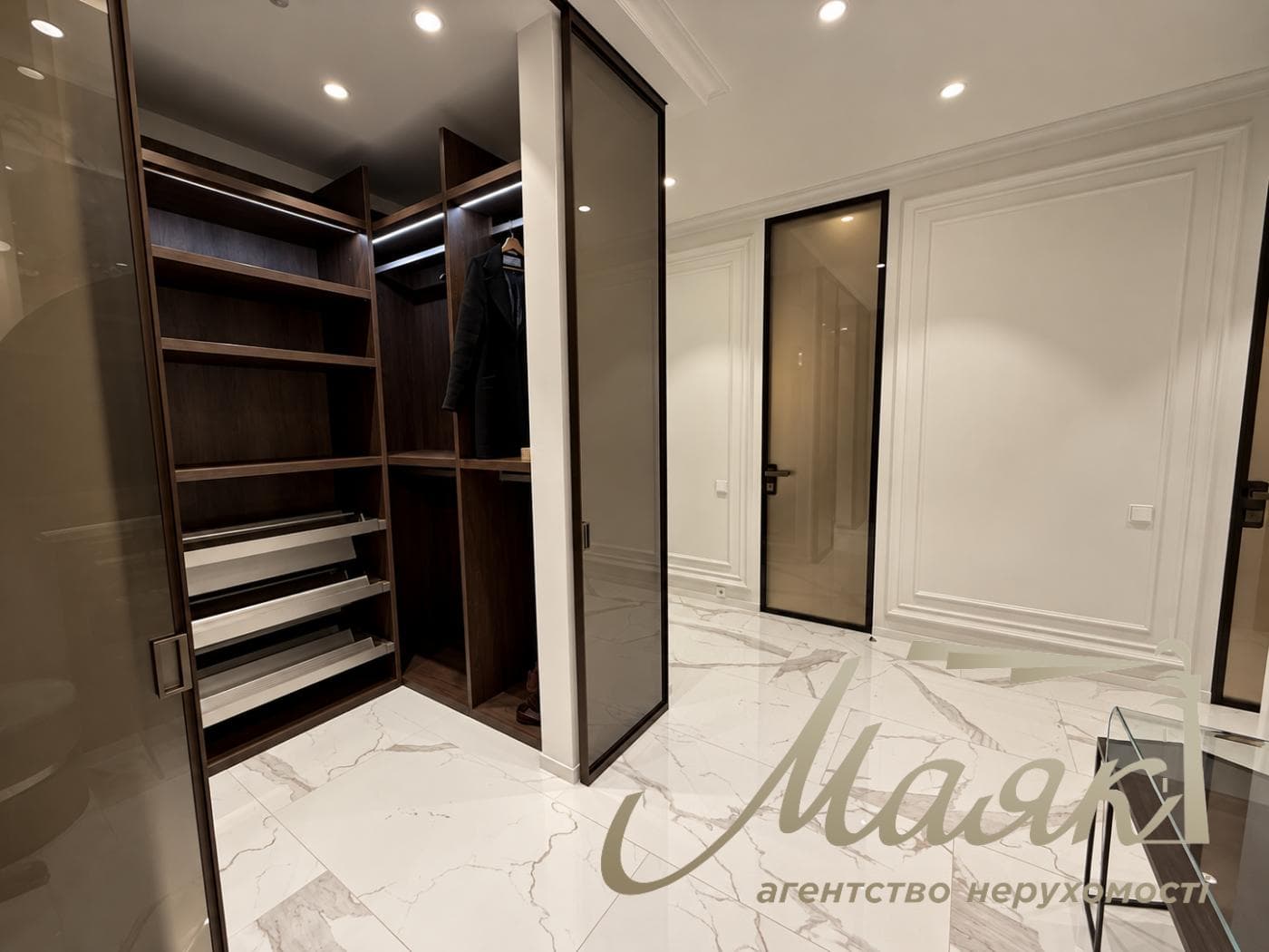 Продаж 3-кімнатної квартири площею 114 м² у ЖК «Бульвар Фонтанів» | вул. Саперне Поле | Печерськ