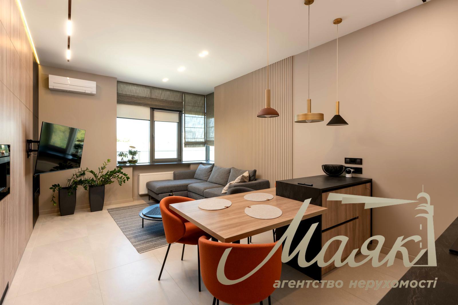 Продаж 4-х кімнатної квартири в ЖК River Stone вул. Трускавецька 10-Г