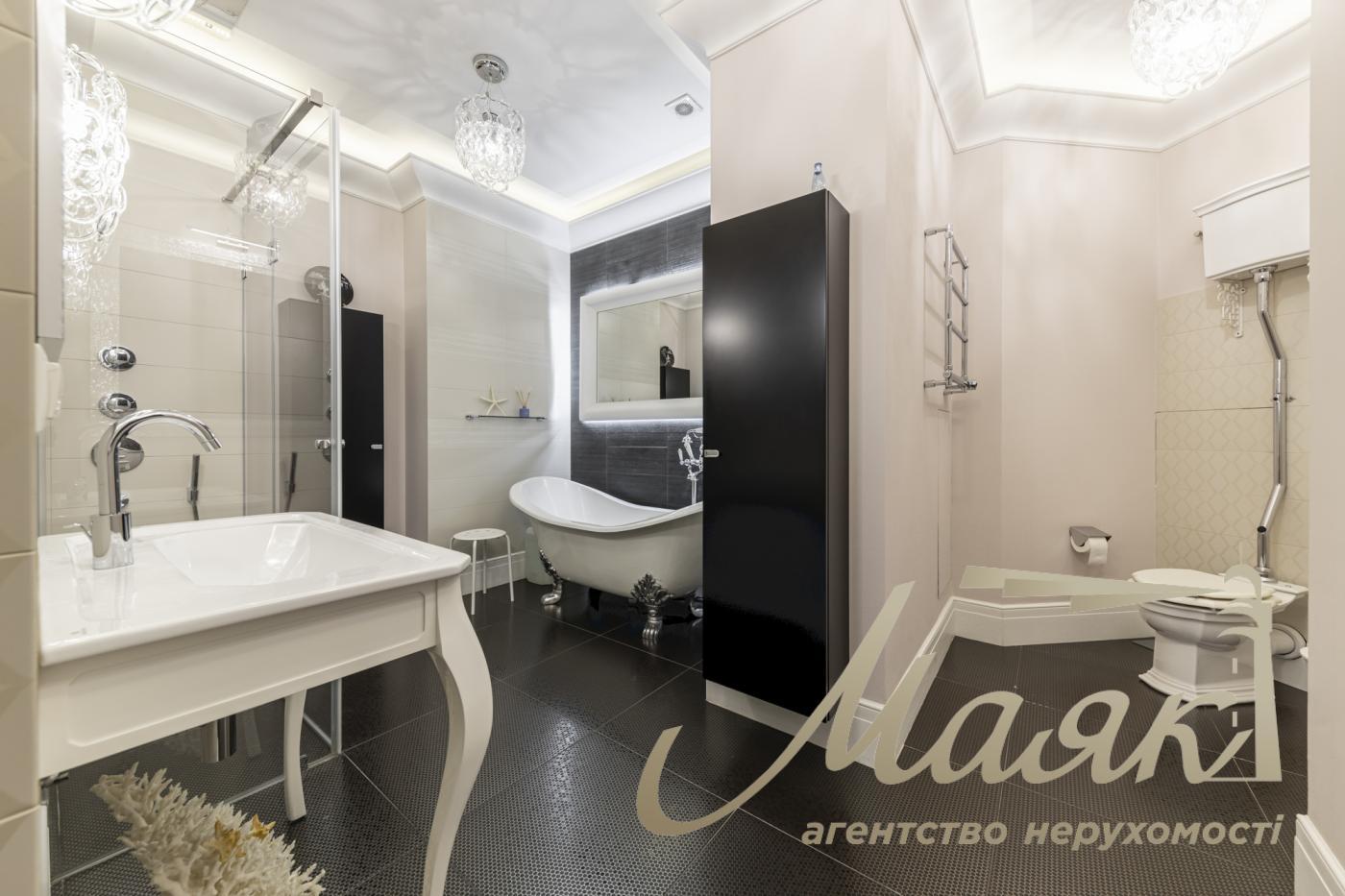 Продажа квартиры 170м2 ЖК "Престиж Холл", Печерский р-н.