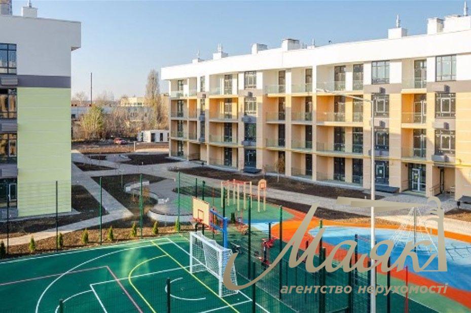 For sale 3-room apartment with repair LCD Italian Quarter, Obolonsky district.