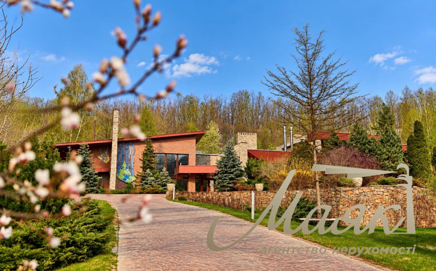 Luxury House for Rent (1,252 m²) in Staryi Bezradychi | 6.49 hectares | Spa | Pool | Gated Community | Solnechnaya St., Kyiv Oblast, Obukhiv District