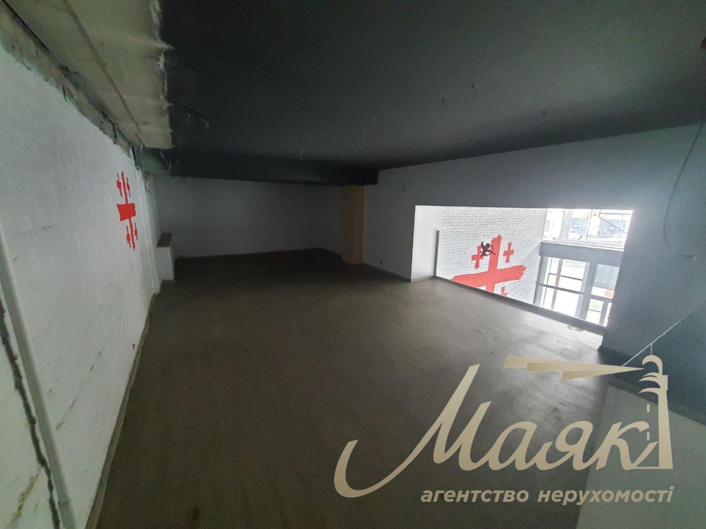 Аренда фасадного помещения 300м2. бул. Тараса Шевченка Бессарабка,
