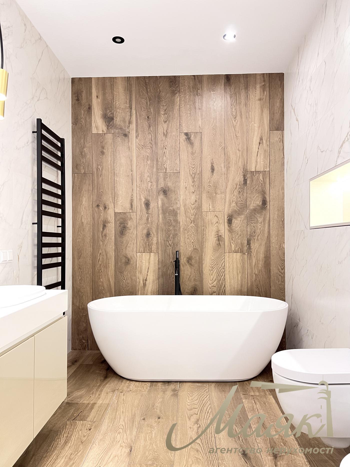 Оренда заміського будинку на Осокорках у котеджному містечку "Блакитна Лагуна"