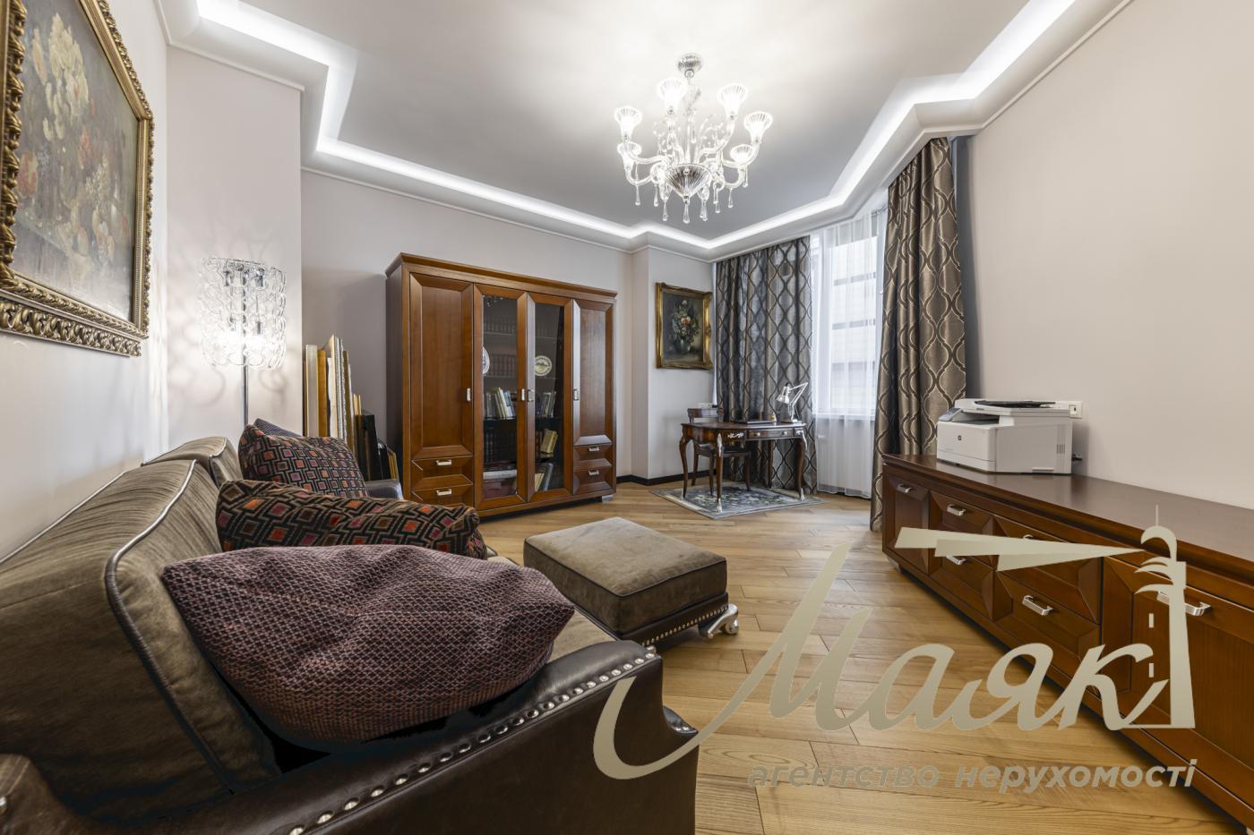 Продажа квартиры 170м2 ЖК "Престиж Холл", Печерский р-н.