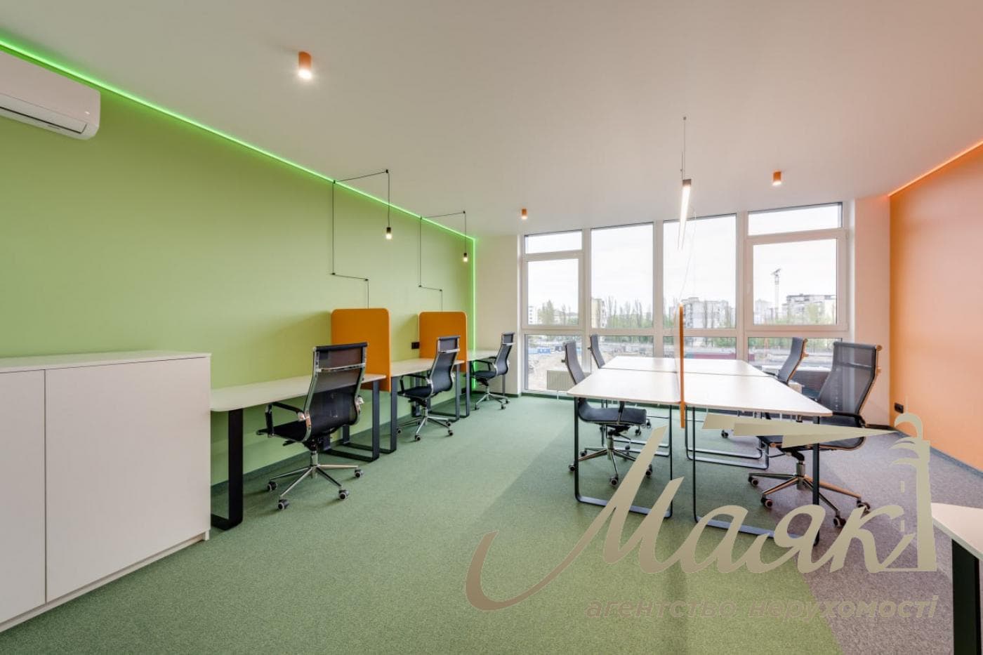Rent a private office in the "French Quarter 2" residential complex, 3-A McKenna Street, Pechersk.