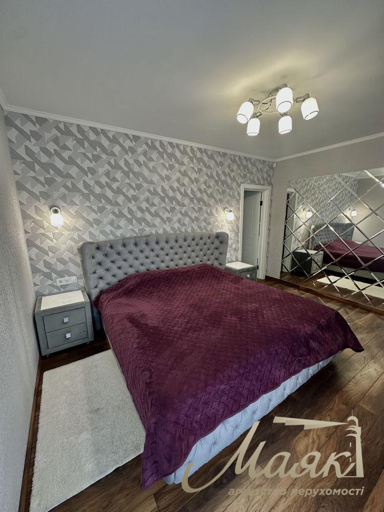 Оренда двоповерхового будинку площею 110 м² на ділянці 4 сотки. Петропавлівська Борщагівка, Києво-Святошинський район.