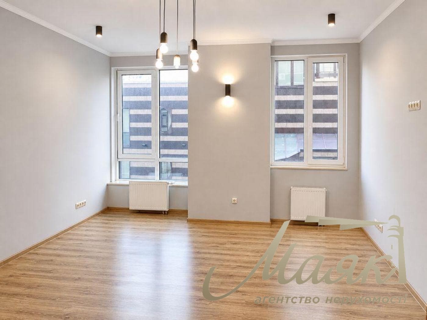 107.3 m² Office Space for Rent in the Prestige Hall Residential Complex, V. Tyutyunnik Street, Nizhny Pechersk