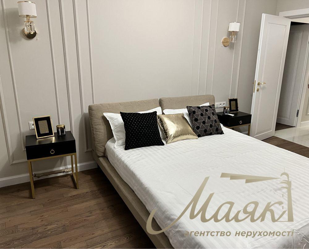 Продаж 3-кімнатної квартири в ЖК Французький квартал 2, вул. Предлавинська