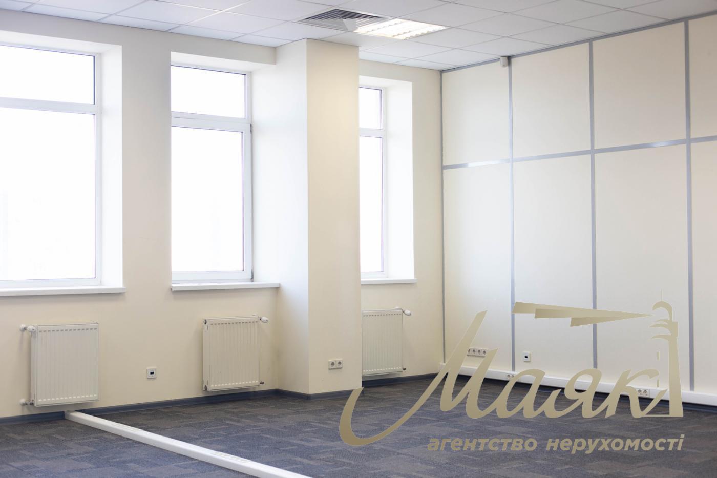 Rent office 693m2 in BC on Pimonenka street 13, Shevchenko district.