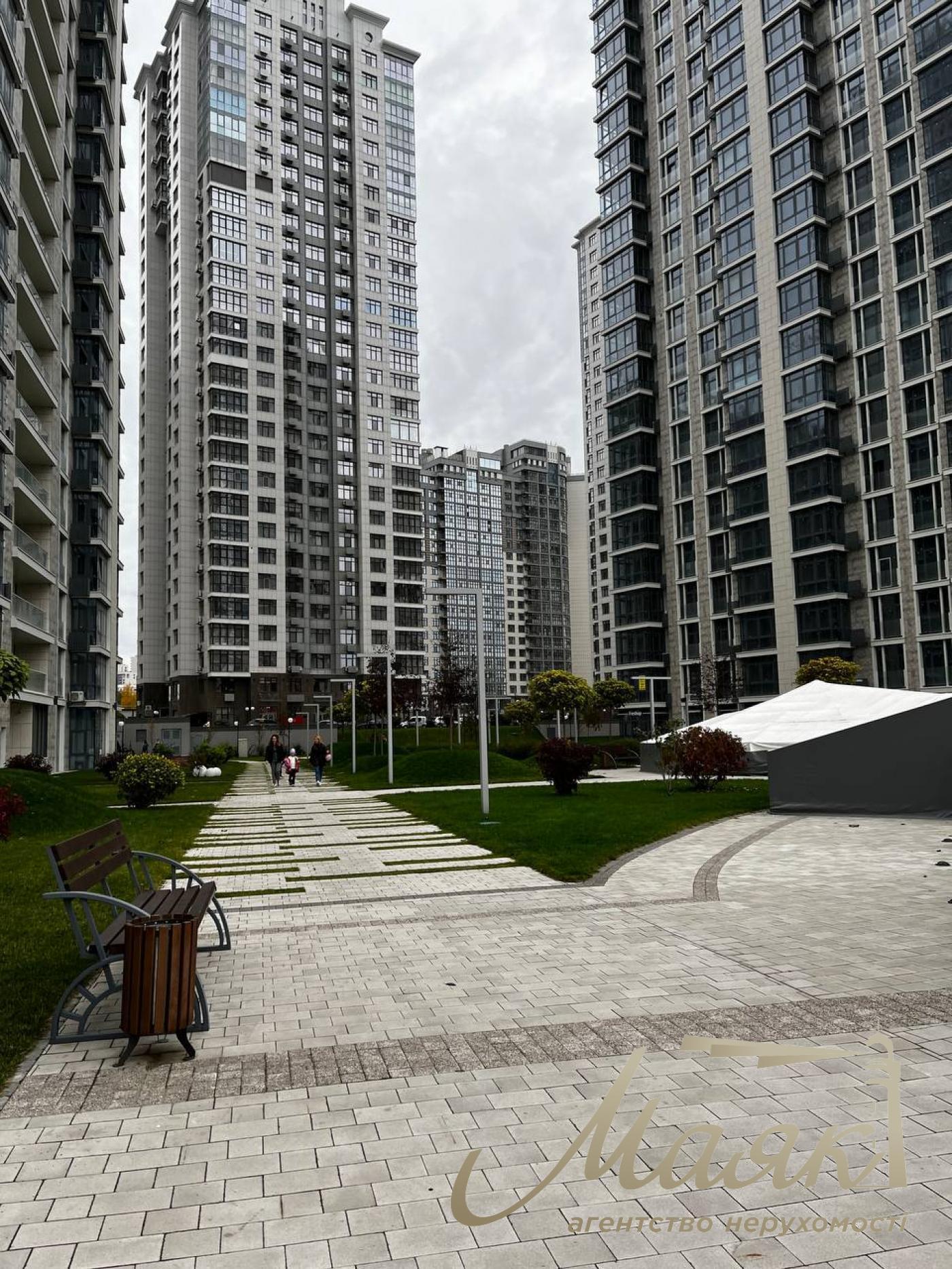 Продажа видовой 2-х комнатной квартиры, 79 м2 в ЖК Новопечерские Липки Драгомирова