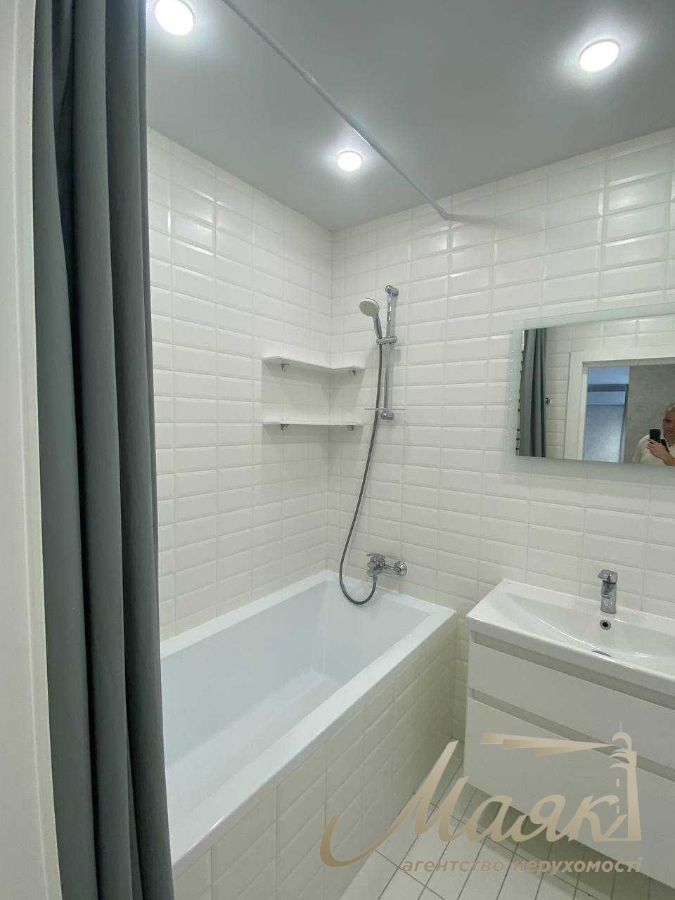 Продаж 1к квартири з ремонтом 35м2, ЖК Севен, Осокорки