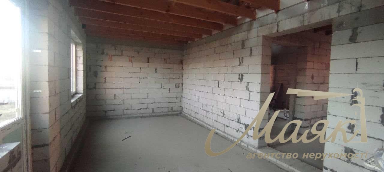 For sale house 160m2 in village Hotov, 5 km from Kiev, Kiev region, Obukhiv direction.