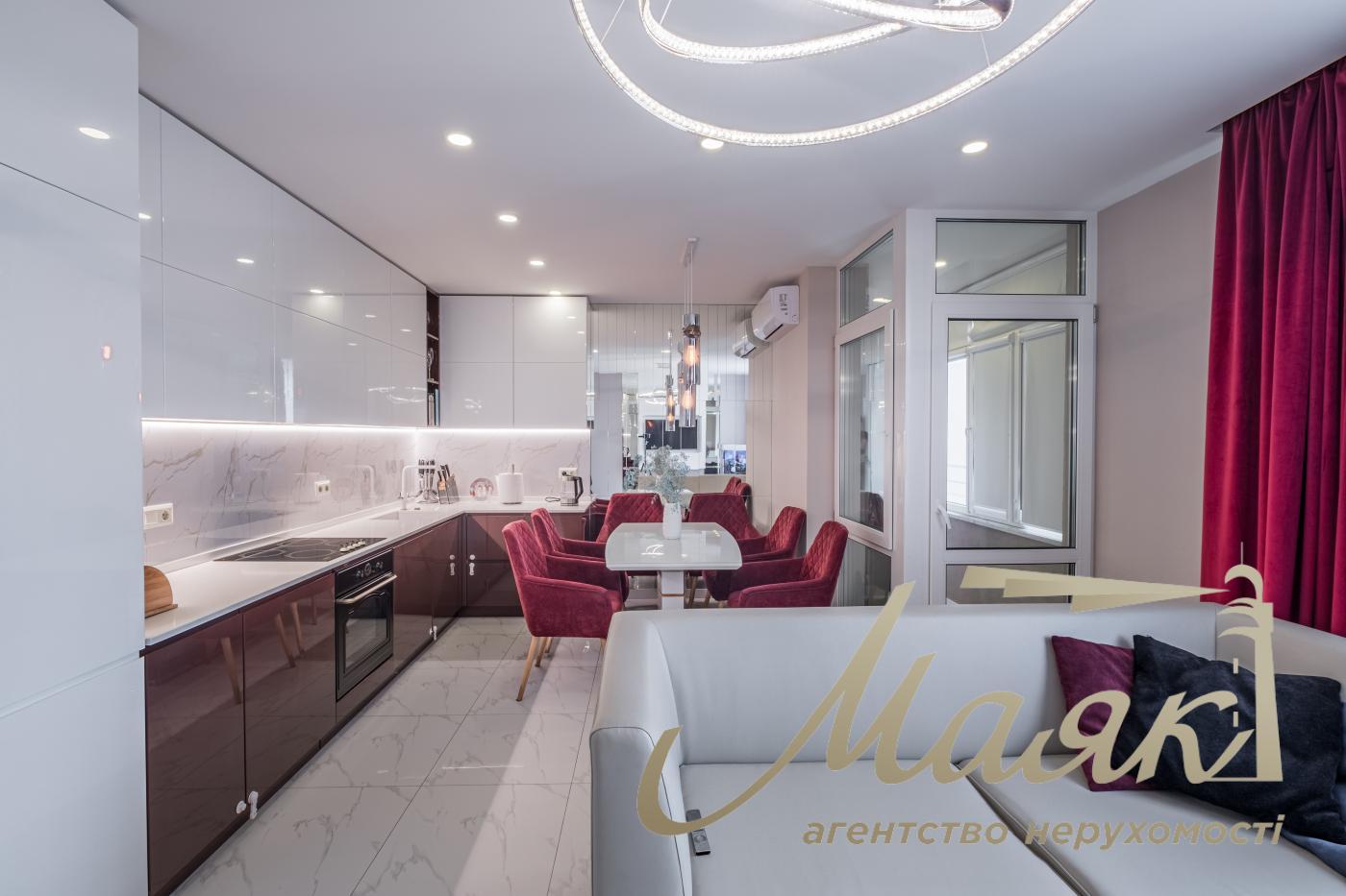 Продаж 2-кімнатної квартири в ЖК "Династія", вул. Липковського, 37-В, Солом'янський район, Київ